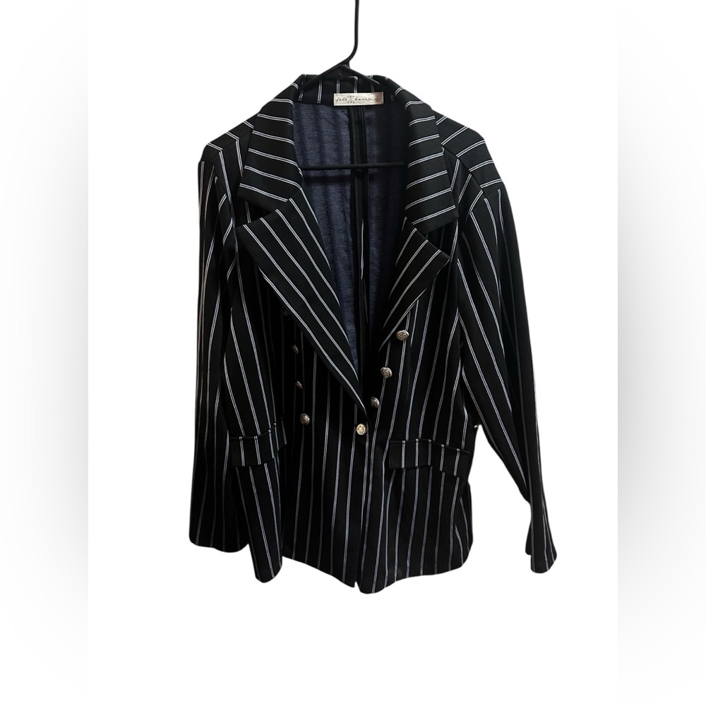 Fair Haven Black and White Pinstripe Blazer size 3XL - Picture 2 of 8